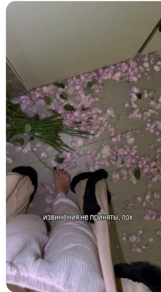 Кадр из вирального ролика — 991K просмотров